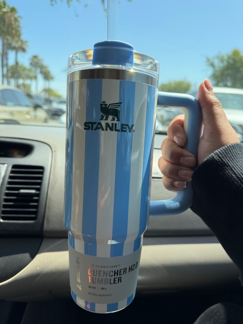 Limited edition 30oz  Stanley Blue & White Striped Quencher Tumbler with Handle